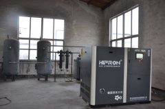 塑料機(jī)械行業(yè)風(fēng)淋室案例